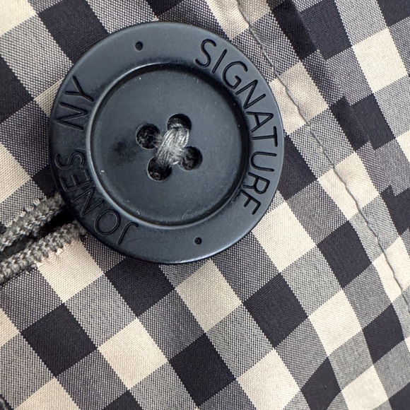 Spring Raincoats - Picture 2 of 16